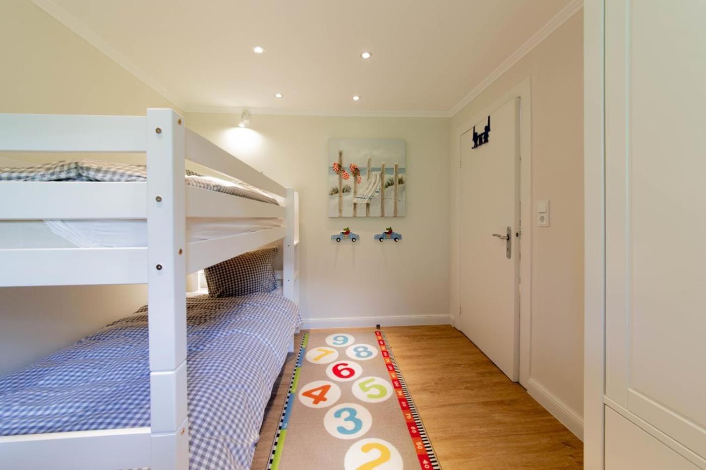 Ferienwohnung Onkel Toms Huette Scharbeutz Exterior foto